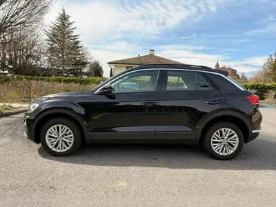 VW T-Roc 1.5 TSI EVO Advance DSG — SUV compact dynamique, 117'000 km, sans accident — interior
