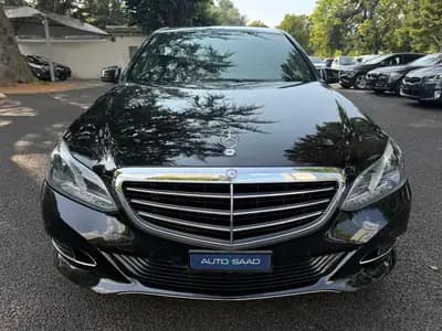 Mercedes-Benz E 300 Élégance 4Matic — Berline premium 252 ch, traction intégrale — exterior view