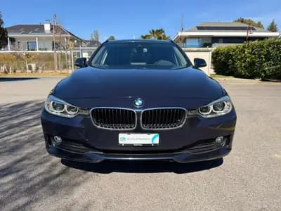 BMW 320d xDrive Touring — Break diesel performant, 166 000 km, traction intégrale — side view