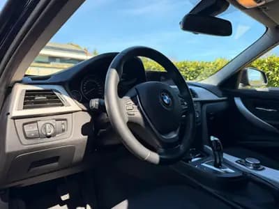BMW 320d xDrive Touring — Break diesel performant, 166 000 km, traction intégrale — Thumbnail 12