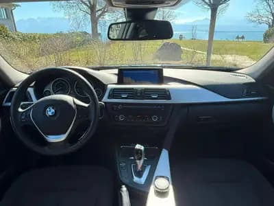 BMW 320d xDrive Touring — Break diesel performant, 166 000 km, traction intégrale — Thumbnail 13
