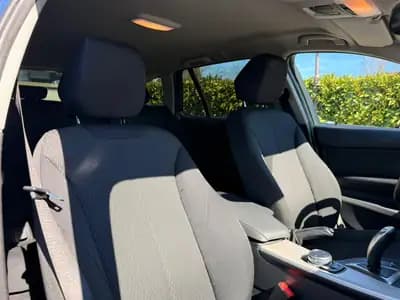 BMW 320d xDrive Touring — Break diesel performant, 166 000 km, traction intégrale — Thumbnail 22