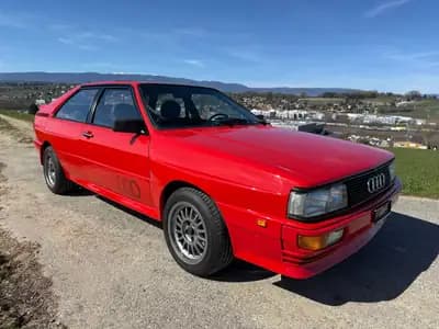 Audi Quattro Turbo 1983 - Légende restaurée de la traction intégrale — interior