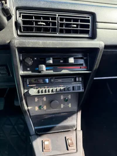 Audi Quattro Turbo 1983 - Légende restaurée de la traction intégrale — Thumbnail 11