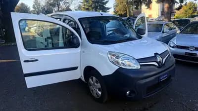Renault Kangoo Medium dCi 90 — Utilitaire fiable, faible consommation diesel — Thumbnail 11