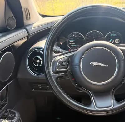 Jaguar XJ 2.0 Executive — Berline de prestige, boîte auto, sans accident — Miniature 15