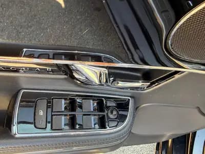 Jaguar XJ 2.0 Executive — Berline de prestige, boîte auto, sans accident — Miniature 26