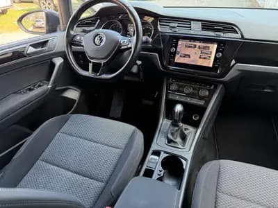 VW Touran 1.5 TSI EVO Comfortline — Monospace 7 places fiable, essence performante — detail