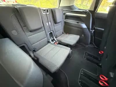 VW Touran 1.5 TSI EVO Comfortline — Monospace 7 places fiable, essence performante — Thumbnail 13