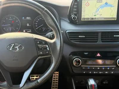 Hyundai Tucson 1.6 TGDI N-Line 4WD — SUV premium avec moteur turbo et transmission DCT — Miniatur 16