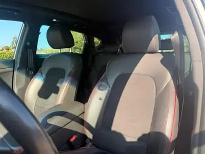 Hyundai Tucson 1.6 TGDI N-Line 4WD — SUV premium avec moteur turbo et transmission DCT — Miniatur 19