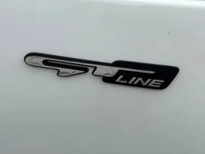 Kia Picanto GT-Line 2017 : Citadine automatique comme neuve — side view