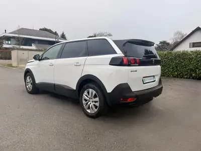 Peugeot 5008 1.5 BlueHDi Active — 7 places, boîte auto, 45'000 km seulement — Armaturenbrett