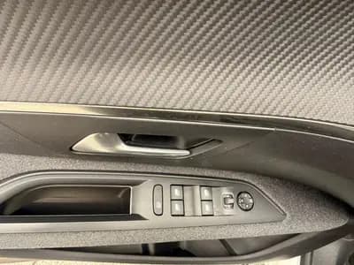 Peugeot 5008 1.5 BlueHDi Active — 7 places, boîte auto, 45'000 km seulement — Miniatur 26