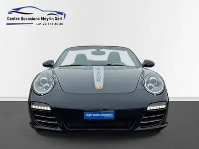 Porsche 911 Cabrio Carrera 4S PDK — Cabriolet légendaire, échappement sport et full équipé — interior