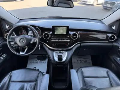 Mercedes-Benz V 250 d Avantgarde — Monospace 8 places, 4Matic, entretien suivi — Thumbnail 16
