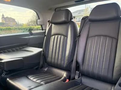 Mercedes-Benz Viano 3.0 CDI — Monospace 8 places, motorisation robuste et équipements premium — Miniatura 20