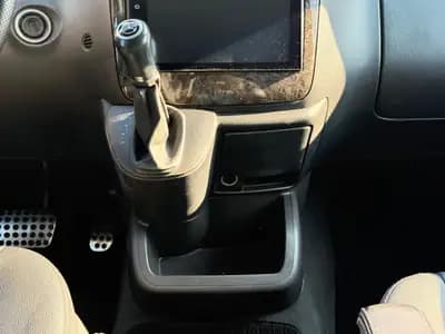 Mercedes-Benz Viano 3.0 CDI — Monospace 8 places, motorisation robuste et équipements premium — Miniatura 25