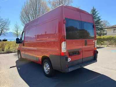 Citroën Jumper 2.2 HDi 33 L2H2 — Utilitaire fiable et économique, entretien suivi — intérieur