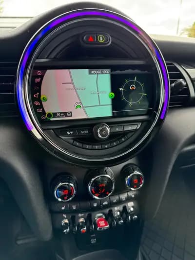 MINI Cooper S Steptronic – Sportivité et élégance urbaine garanties — Thumbnail 9