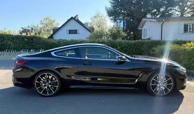 BMW M850i xDrive — Coupé sportif 530 ch, cuir rouge et technologie premium — Miniature 8