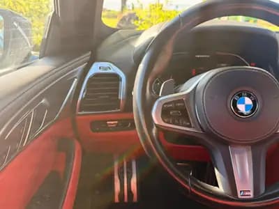 BMW M850i xDrive — Coupé sportif 530 ch, cuir rouge et technologie premium — Miniature 13