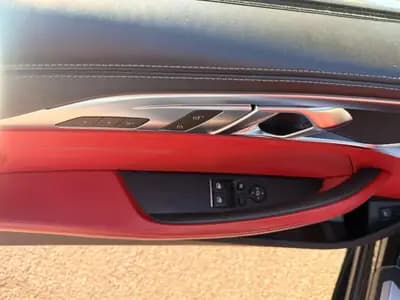 BMW M850i xDrive — Coupé sportif 530 ch, cuir rouge et technologie premium — Miniature 17