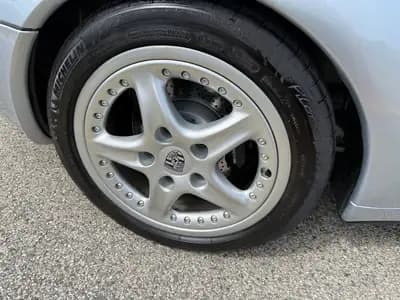 Porsche 911 Targa 1996 — Un cabriolet iconique suisse, sans accident, parfaitement préservé — Thumbnail 7