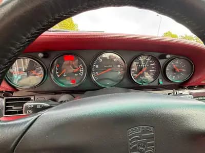 Porsche 911 Targa 1996 — Un cabriolet iconique suisse, sans accident, parfaitement préservé — Thumbnail 14