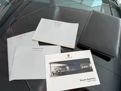 Porsche 911 Targa 1996 — Un cabriolet iconique suisse, sans accident, parfaitement préservé — Thumbnail 24