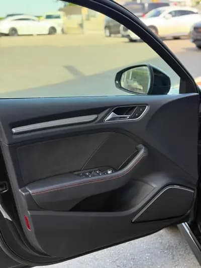Audi RS3 Sportback 2.5 TSI Quattro — 400 ch, première main suisse, garantie services — Thumbnail 15
