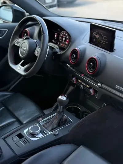 Audi RS3 Sportback 2.5 TSI Quattro — 400 ch, première main suisse, garantie services — Thumbnail 24