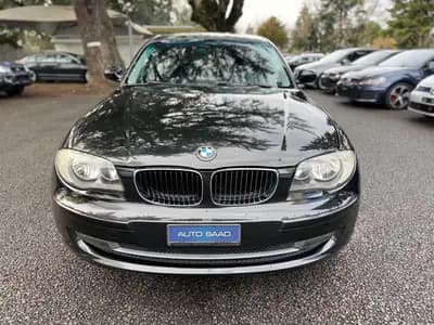 BMW 118i Steptronic — Berline compacte automatique, moteur 1995 cc fiable — exterior view