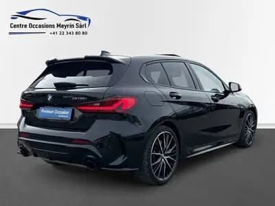 BMW M135i xDrive — Berline sportive 306 ch, configuration premium, faible kilométrage — rear view