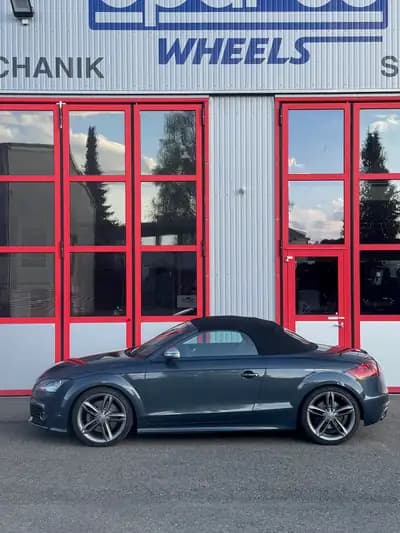 Audi TTS Roadster 2.0 TFSI Quattro 2009 — Cabriolet sportif, sans accident, service à jour — dashboard