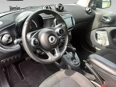 SMART FORTWO 2016 — Citadine compacte automatique, très bon état et garantie 12 mois — Thumbnail 11