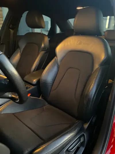 Audi A4 Limousine 2.0 TDI — Berline élégante S-Line, état impeccable — Thumbnail 19