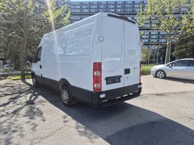 IVECO EcoDaily 35 C 13 V — Utilitaire diesel fiable, 151 000 km, sans sinistre — Thumbnail 8