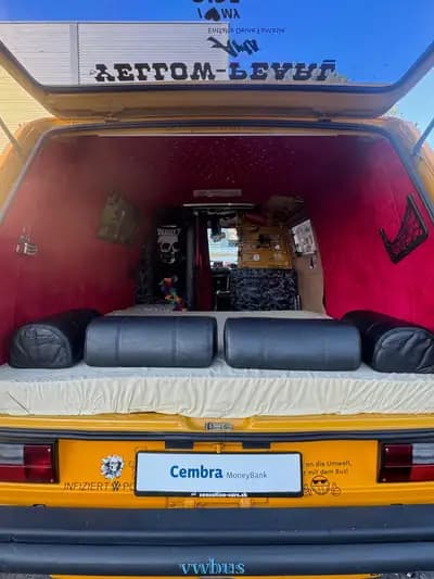 VW T3 Camper Yellow-Pearl — Classique culte des années 1980, diesel économique — Thumbnail 21