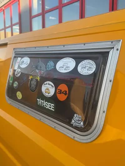 VW T3 Camper Yellow-Pearl — Classique culte des années 1980, diesel économique — Thumbnail 22