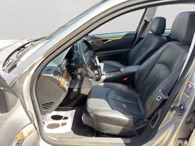 Mercedes-Benz E 320 CDI Avantgarde 4Matic — Break diesel performant, 4x4 intégral, expertise 2025 — Thumbnail 11