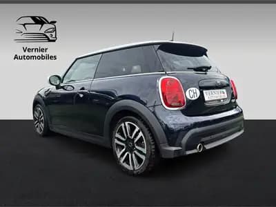 MINI Cooper Steptronic DKG — Citadine sportive 3 portes, 67'830 km, très bon état — interior