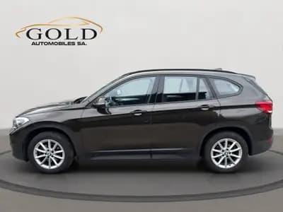 BMW X1 xDrive 18d Essential Edition — SUV compact diesel, un seul propriétaire, expertise complète — Thumbnail 11