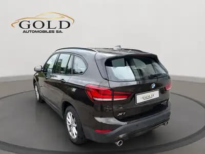 BMW X1 xDrive 18d Essential Edition — SUV compact diesel, un seul propriétaire, expertise complète — Thumbnail 10