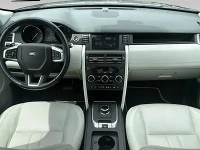 Land Rover Discovery Sport 2.0 TD4 HSE — SUV 7 places, diesel économique, sans sinistre — Thumbnail 9