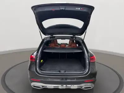 Mercedes-Benz GLC 200 Avantgarde 4Matic — SUV hybride léger, 21 500 km, full options — Thumbnail 15