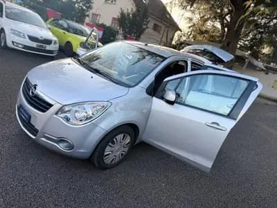 Opel Agila 1.3 CDTI Enjoy — Citadine économique, diesel efficace, sans sinistre — Miniature 11