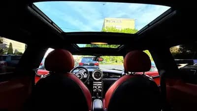 MINI Cabrio Cooper S — Cabriolet sportif emblématique, 175 ch et design iconique — Thumbnail 8