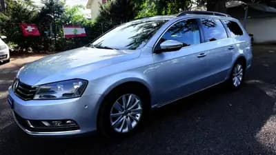VW Passat Variant 1.8 TSI Highline — Monospace familial fiable, sans accident — rear view