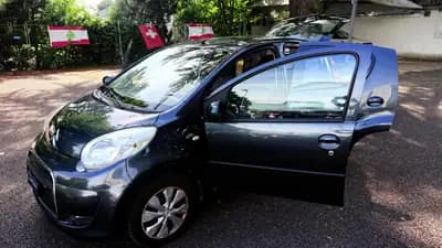 Citroën C1 1.0i Edition 2010 — Citadine économique, entretien léger, sans sinistre — Thumbnail 11
